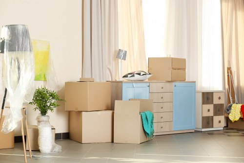 Moving truck service in Morden for home and business relocations