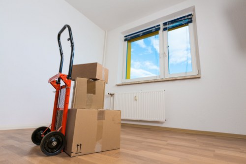 Careful loading and transport for a Morden home move