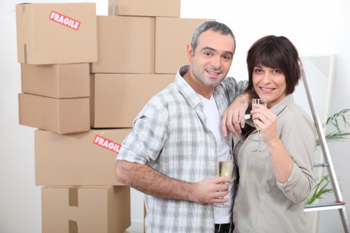 Professional furniture removal van for Morden customers